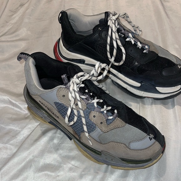 balenciaga triple s poshmark